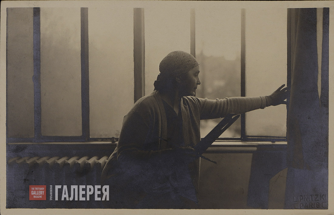 Н.С. Гончарова в мастерской. 1920–1930-е. Париж
