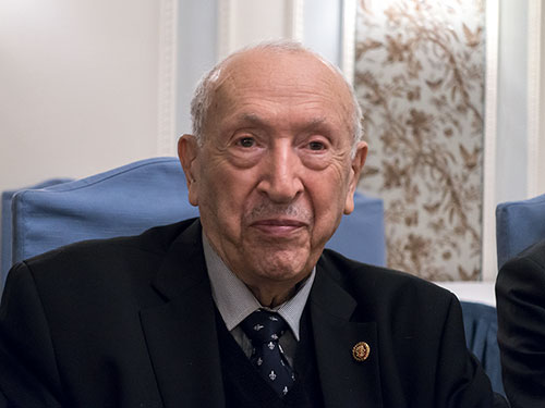 Таир Салахов